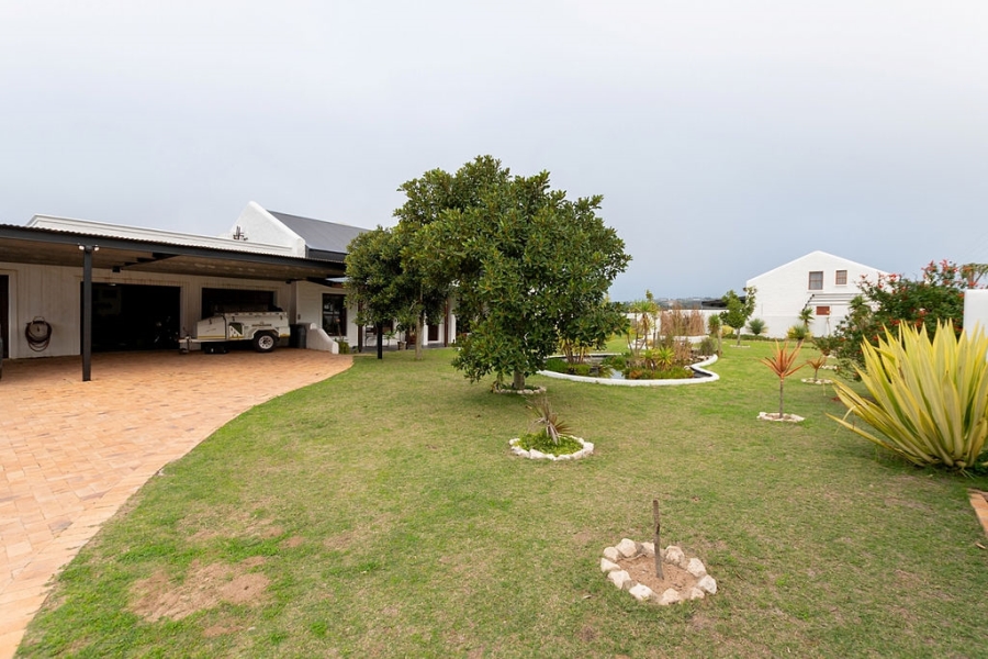To Let 4 Bedroom Property for Rent in Long Acres Country Estate Western Cape